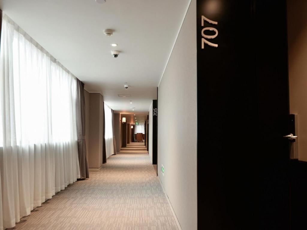 Home Inns Plus Shanghai Xujiahui Branch Xangai Exterior foto