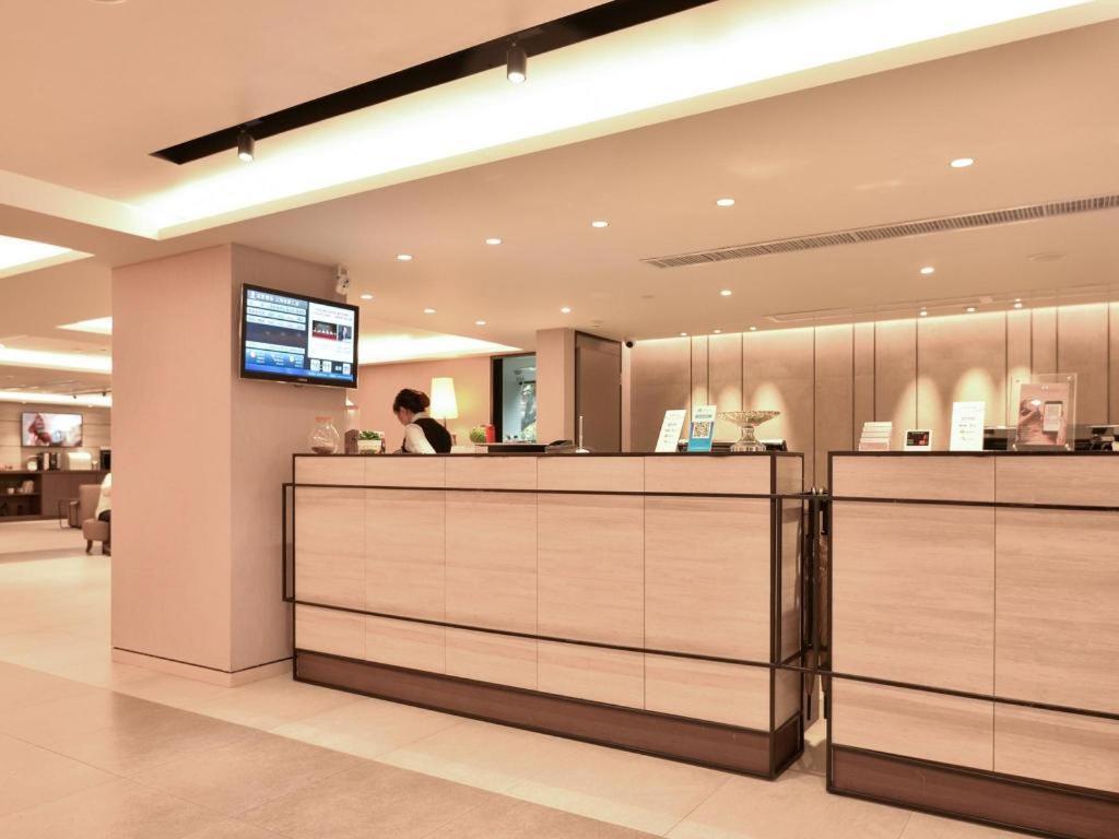 Home Inns Plus Shanghai Xujiahui Branch Xangai Exterior foto